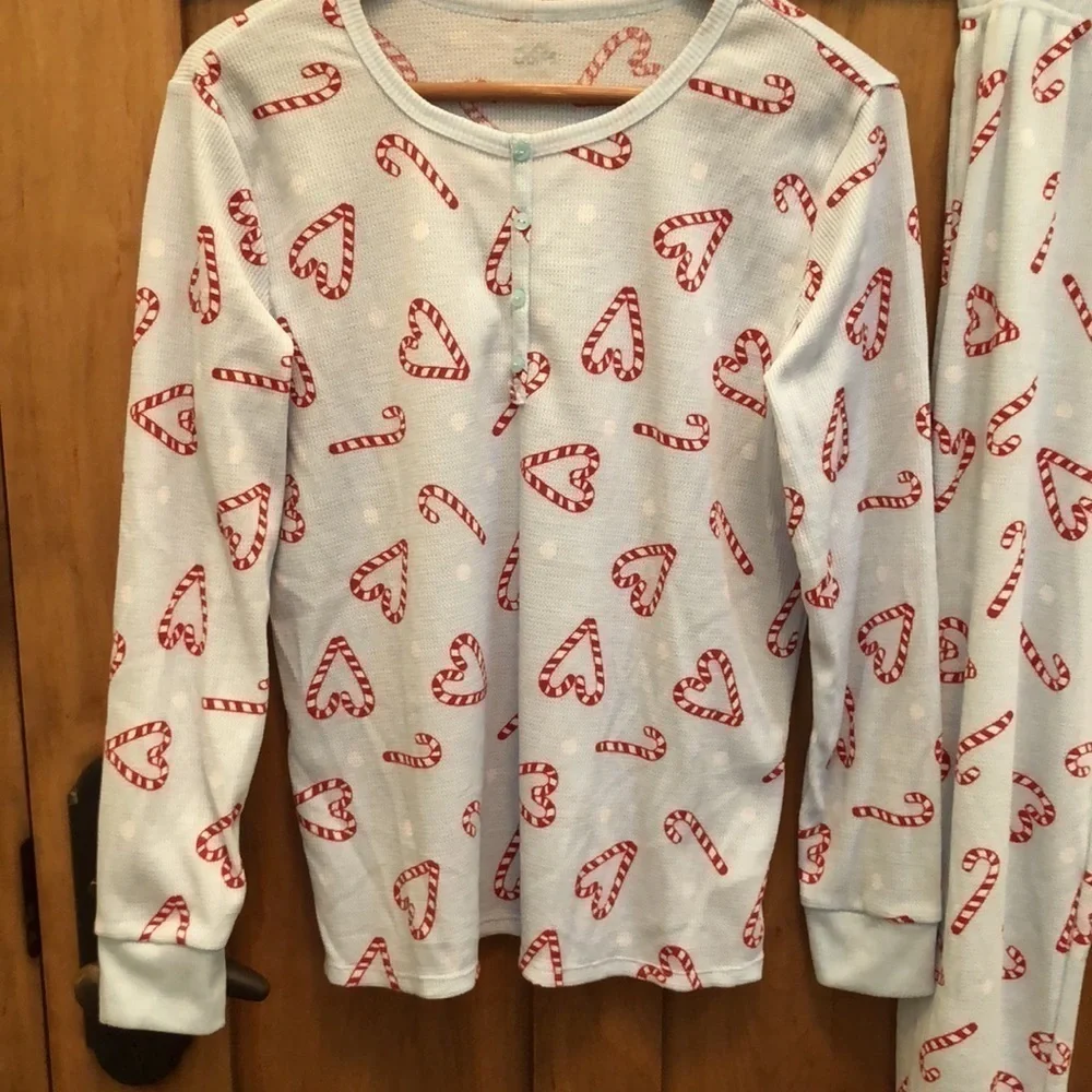 Girls Christmas Pajamas Candy Canes Size Girls18/20 NWOT